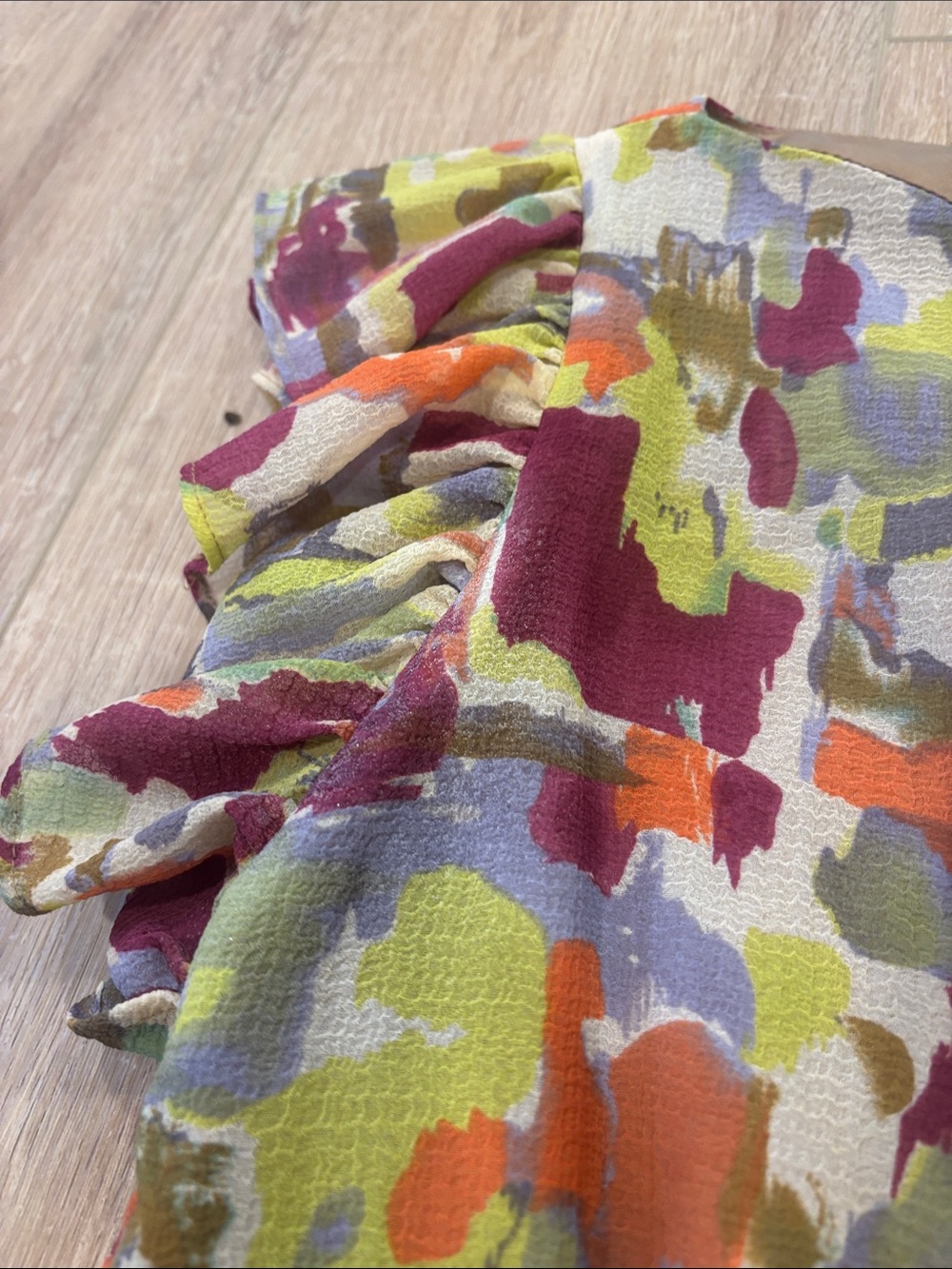 Abstract Multi-Color Ruffle Sleeve Mini Dress - Multi - Picture 2 of 3